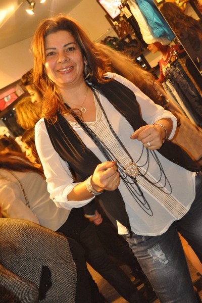 S ladies boutique Opening